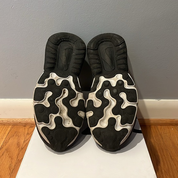 NIKE AIR MAX 270 REACT - Picture 8 of 9